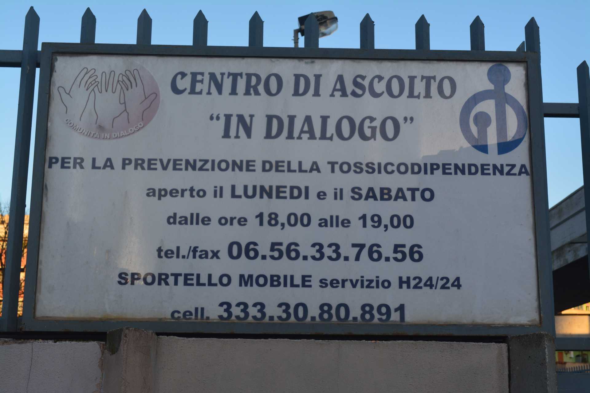 In dialogo: il centro dascolto contro la dipendenza dalle droghe